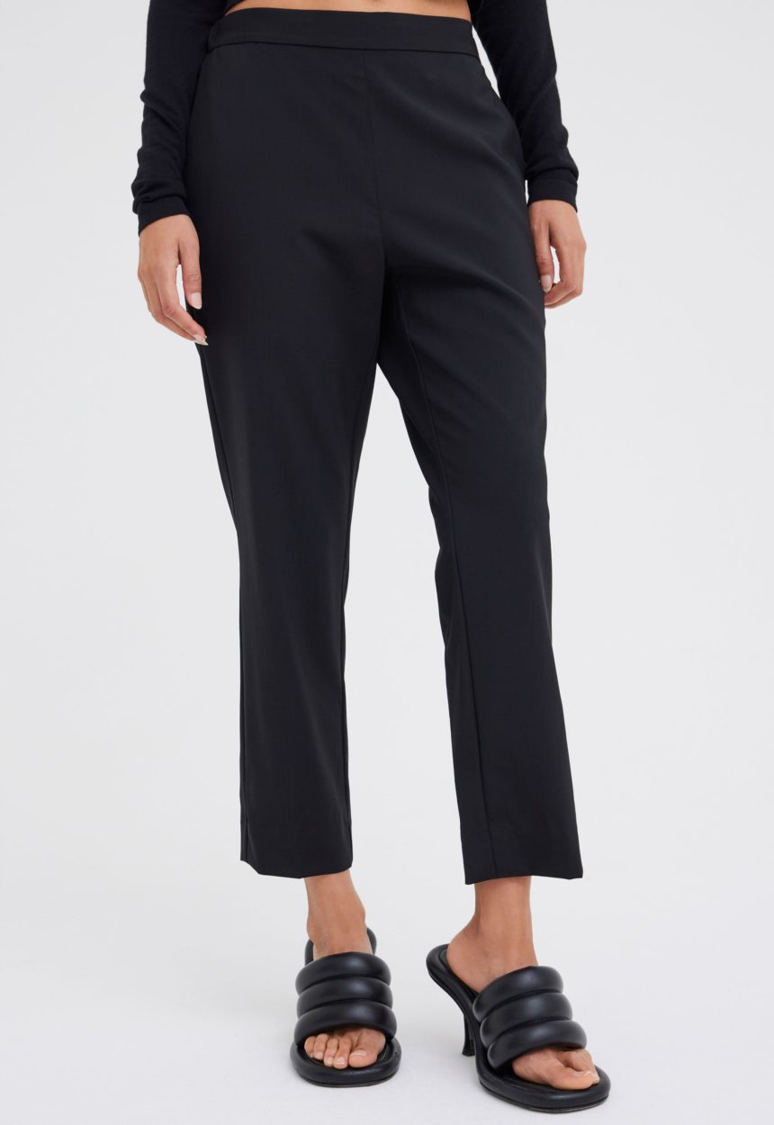 Jac + Jack Gio Merino Wool Pant - Black